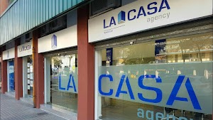 Agencia inmobiliaria en Sant Martí - Rambla de Guipúzcoa | La Casa Agency